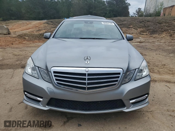 2012 Mercedes-Benz E 350 Luxury z VIN WDDHF5KB9CA534177, wystawiony jako Copart lot #50954135 z przebiegiem 51 598 mil mil oraz Szkoda całkowita • Salvage title. Historia ofert i sprzedaży dostępna na DreamBid. Obrazek 5.