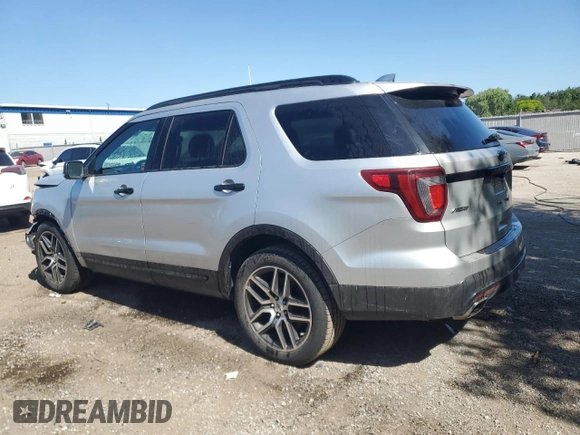 2017 Ford Explorer Sport с VIN 1FM5K8GT2HGB84385, выставлен на аукционе Copart как лот 60561665 с пробегом 228 579 миль миль и Списание • Salvage title. История ставок и продаж доступна на DreamBid. Изображение 2.