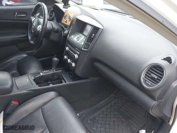 2014 Nissan Maxima 3.5 SV with VIN 1N4AA5AP7EC451237, listed as a IAAI auction lot 41629972 with 154818 miles. Bid and sale history available at carsss.com. Image 5.
