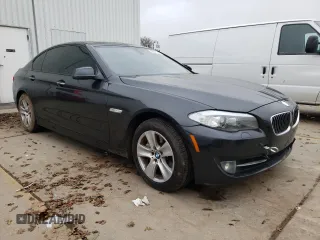 2012 BMW 5 Series 550i with VIN WBAFR9C55CDX78817, listed as a Copart auction lot 85811044 with Not Provided miles and Salvage Title. Bid and sale history available at carsss.com. Image 4.