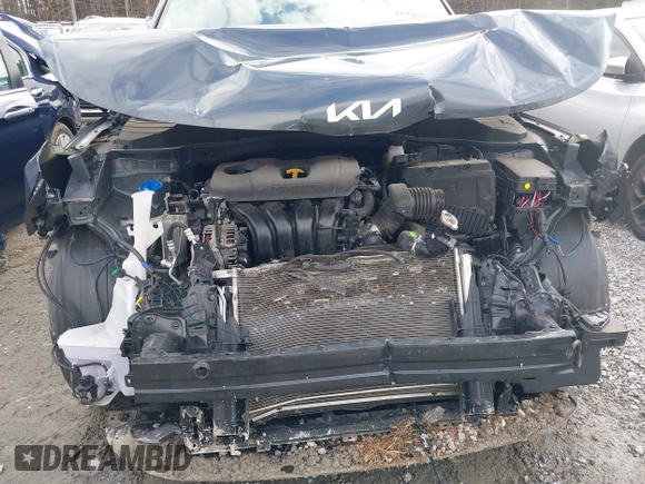 2022 Kia Soul LX with VIN KNDJ23AUXN7836205, listed as a IAAI auction lot 41525234 with 43,700 mi miles and . Bid and sale history available at DreamBid. Image 6.