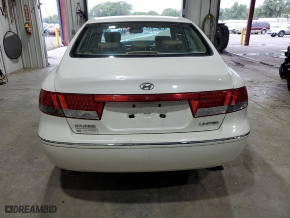 2006 Hyundai Azera SE with VIN KMHFC46F16A119307, listed as a Copart auction lot 66406184 with 154,584 mi miles and Clean Title. Bid and sale history available at carsss.com. Image 6.