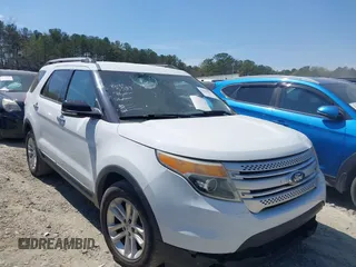 2014 Ford Explorer XLT with VIN 1FM5K7D81EGB44949, listed as a IAAI auction lot 41905062 with 282,358 mi miles. Bid and sale history available at carsss.com. Image 1.