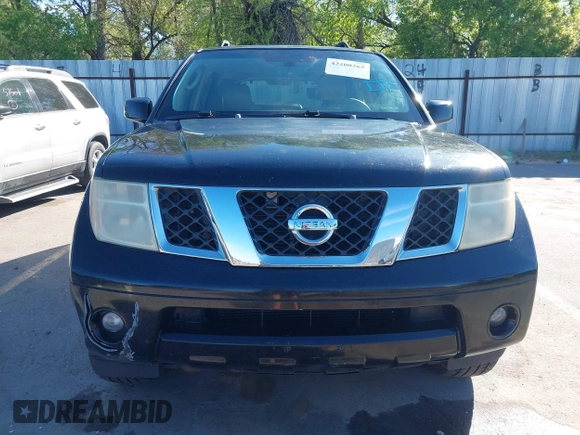 2007 Nissan Pathfinder S z VIN 5N1AR18U47C636190, wystawiony jako IAAI lot #42200265 z przebiegiem 228 221 mil mil oraz . Historia ofert i sprzedaży dostępna na DreamBid. Obrazek 13.