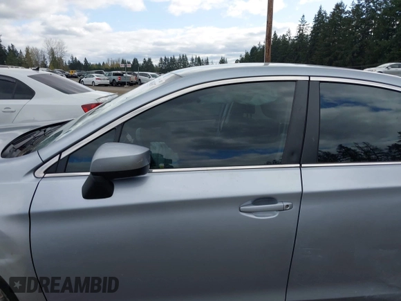 2015 Subaru Legacy 2.5i Premium with VIN 4S3BNAC62F3063446, listed as a IAAI auction lot 41946307 with 60,318 mi miles. Bid and sale history available at carsss.com. Image 15.