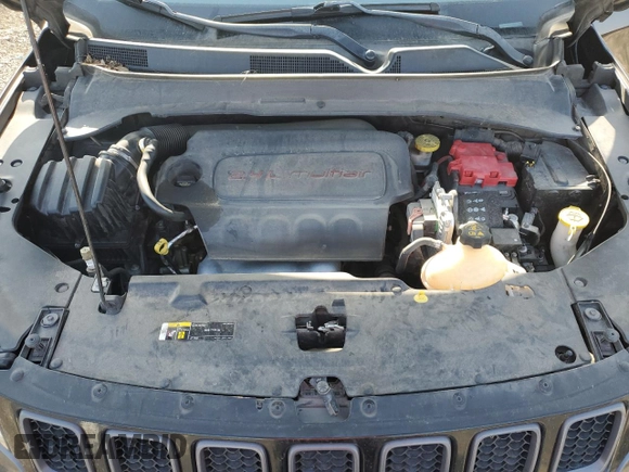2019 Jeep Compass Trailhawk with VIN 3C4NJDDB0KT739946, listed as a Copart auction lot 44887965 with 144,502 mi miles and Salvage Title. Bid and sale history available at carsss.com. Image 11.