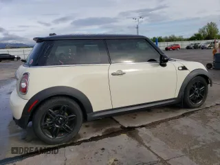 2012 MINI Hardtop with VIN WMWSU3C51CT186184, listed as a Copart auction lot 55090935 with 100,669 mi miles and Salvage Title. Bid and sale history available at DreamBid. Image 3.