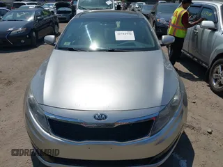 2013 Kia Optima EX with VIN 5XXGN4A79DG133492, listed as a IAAI auction lot 42742932 with 85,179 mi miles and . Bid and sale history available at DreamBid. Image 6.