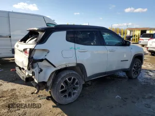 2020 Jeep Compass Trailhawk with VIN 3C4NJDDB6LT171963, listed as a Copart auction lot 47543425 with 78,720 mi miles and Salvage Title. Bid and sale history available at carsss.com. Image 3.