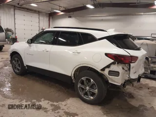 2024 Chevrolet Blazer LT with VIN 3GNKBCR42RS160923, listed as a IAAI auction lot 41556918 with 13,819 mi miles and . Bid and sale history available at DreamBid. Image 3.