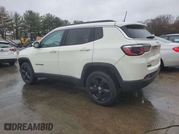 2018 Jeep Compass Latitude z VIN 3C4NJDBB0JT325888, wystawiony jako Copart lot #52000365 z przebiegiem 38 922 mil mil oraz Szkoda całkowita • Salvage title. Historia ofert i sprzedaży dostępna na DreamBid. Obrazek 2.