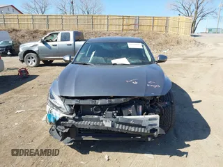 2019 Nissan Altima 2.5 Platinum with VIN 1N4BL4FW9KC139697, listed as a IAAI auction lot 41894849 with 135,105 mi miles. Bid and sale history available at carsss.com. Image 13.