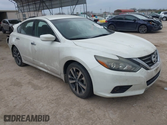 2017 Nissan Altima SV with VIN 1N4AL3AP2HC496668, listed as a IAAI auction lot 41700165 with 116,747 mi miles and . Bid and sale history available at carsss.com. Image 1.