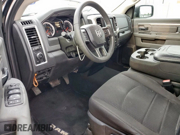 2019 Ram 1500 Warlock z VIN 1C6RR6GG9KS618659, wystawiony jako Copart lot #56914565 z przebiegiem 96 803 mil mil oraz Szkoda całkowita • Salvage title. Historia ofert i sprzedaży dostępna na DreamBid. Obrazek 8.