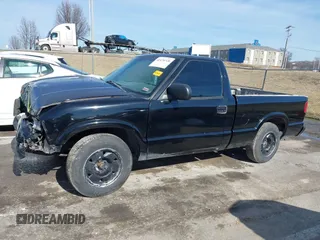 1998 GMC Sonoma with VIN 1GTCS1448WK502617, listed as a IAAI auction lot 41476320 with 220,435 mi miles. Bid and sale history available at carsss.com. Image 14.