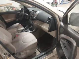 2008 Toyota RAV4 with VIN JTMBK33V185056054, listed as a IAAI auction lot 41702082 with 256,189 mi miles. Bid and sale history available at carsss.com. Image 5.