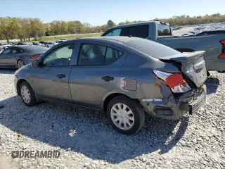 2019 Nissan Versa SV z VIN 3N1CN7AP9KL832688, wystawiony jako Copart lot #50632185 z przebiegiem 79 516 mil mil oraz Szkoda całkowita • Salvage title. Historia ofert i sprzedaży dostępna na DreamBid. Obrazek 2.