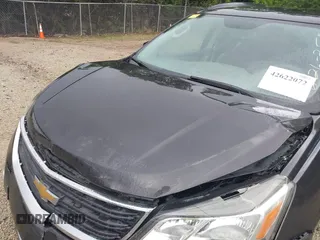 2017 Chevrolet Traverse LS с VIN 1GNKRFED3HJ234403, выставлен на аукционе IAAI как лот 42622072 с пробегом Не указан миль и . История ставок и продаж доступна на DreamBid. Изображение 10.
