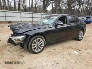 2018 BMW 3 Series 320i with VIN WBA8A9C58JAH14952, listed as a Copart auction lot 48562215 with 96,152 mi miles and Salvage Title. Bid and sale history available at carsss.com. Image 1.