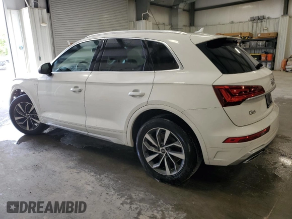 2023 Audi Q5 S line Premium Plus z VIN WA1EAAFY7P2027291, wystawiony jako Copart lot #58101365 z przebiegiem 53 473 mil mil oraz Szkody całkowita. Historia ofert i sprzedaży dostępna na DreamBid. Obrazek 2.