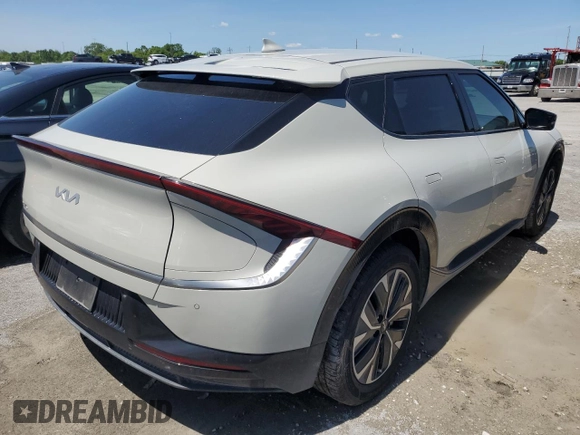 2022 Kia EV6 Wind with VIN KNDC3DLC7N5028809, listed as a Copart auction lot 54728684 with 52,594 mi miles and Salvage Title. Bid and sale history available at carsss.com. Image 3.