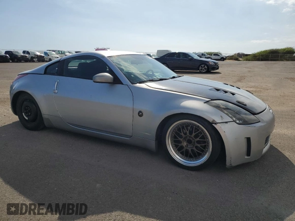 2005 Nissan 350Z with VIN JN1AZ34D55M609063, listed as a Copart auction lot 76796544 with 114,080 mi miles and Salvage Title. Bid and sale history available at DreamBid. Image 4.