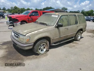 1997 Ford Explorer XL z VIN 1FMDU34X5VUB27143, wystawiony jako Copart lot #63259045 z przebiegiem 270 492 mil mil oraz Czysty tytuł • Clean title. Historia ofert i sprzedaży dostępna na DreamBid. Obrazek 1.
