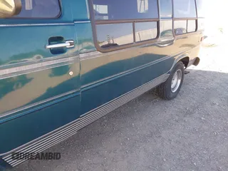 1995 Chevrolet Chevy Van с VIN 1GBEG25K4SF160636, выставлен на аукционе IAAI как лот 42537984 с пробегом 152 069 миль миль и . История ставок и продаж доступна на DreamBid. Изображение 6.