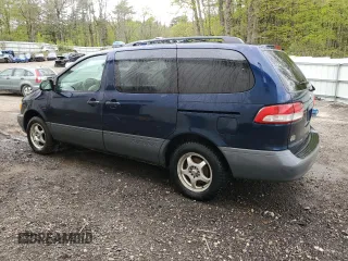 2003 Toyota Sienna CE with VIN 4T3ZF19C73U552152, listed as a Copart auction lot 84008434 with 150,744 mi miles and Non Repairable. Bid and sale history available at carsss.com. Image 2.