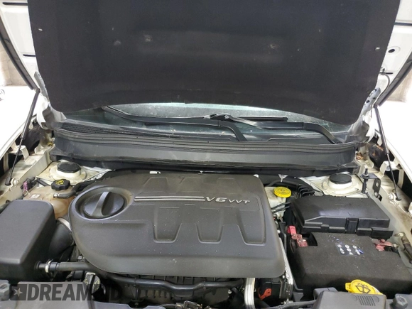 2016 Jeep Cherokee Latitude с VIN 1C4PJMCS8GW215956, выставлен на аукционе Copart как лот 61360485 с пробегом 101 150 миль миль и Списание • Salvage title. История ставок и продаж доступна на DreamBid. Изображение 12.