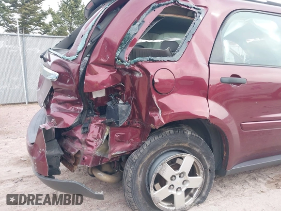 2009 Chevrolet Equinox LS z VIN 2CNDL13F996230201, wystawiony jako IAAI lot #41996979 z przebiegiem Nie podano mil oraz . Historia ofert i sprzedaży dostępna na DreamBid. Obrazek 16.