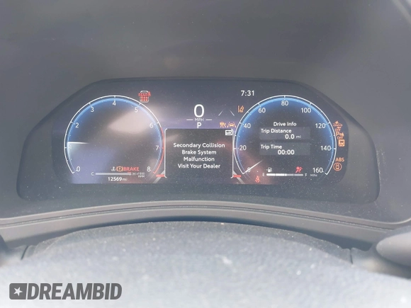 2024 Toyota Highlander XLE z VIN 5TDAAAB52RS003735, wystawiony jako IAAI lot #42373845 z przebiegiem 12 569 mil mil oraz . Historia ofert i sprzedaży dostępna na DreamBid. Obrazek 7.