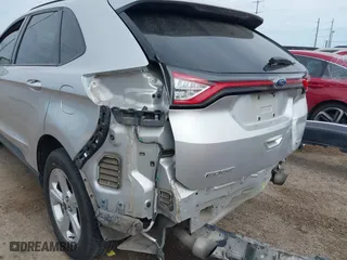 2015 Ford Edge SE with VIN 2FMTK3G94FBC11640, listed as a IAAI auction lot 41472865 with 105,871 mi miles. Bid and sale history available at carsss.com. Image 6.