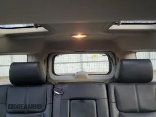 2008 Jeep Commander Limited with VIN 1J8HG58N88C236359, listed as a Copart auction lot 83199674 with 216,994 mi miles and Clean Title. Bid and sale history available at carsss.com. Image 10.