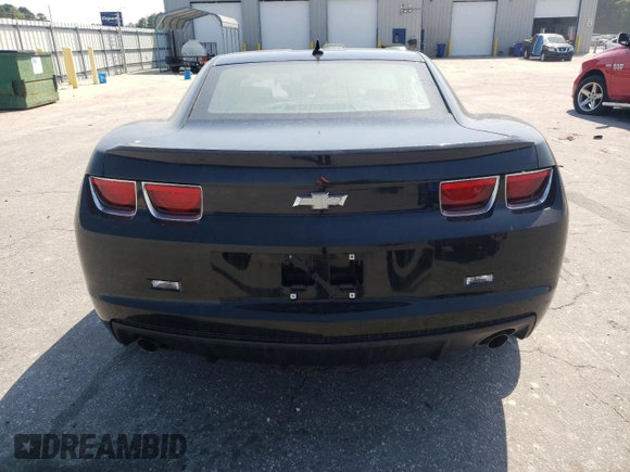 2012 Chevrolet Camaro 1LT z VIN 2G1FB1E39C9122162, wystawiony jako Copart lot #53255535 z przebiegiem Nie podano mil oraz Szkoda całkowita • Salvage title. Historia ofert i sprzedaży dostępna na DreamBid. Obrazek 6.