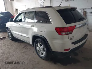2011 Jeep Grand Cherokee Laredo with VIN 1J4RR4GG2BC511244, listed as a IAAI auction lot 42759855 with 269,220 mi miles and . Bid and sale history available at DreamBid. Image 3.