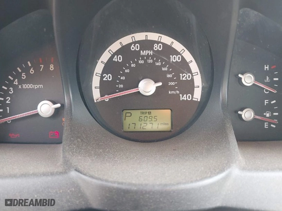 2006 Kia Sportage LX with VIN KNDJF723367279463, listed as a IAAI auction lot 41787584 with 171,271 mi miles. Bid and sale history available at carsss.com. Image 7.