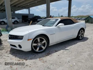 2011 Chevrolet Camaro 2LT z VIN 2G1FC3DD6B9213245, wystawiony jako Copart lot #58868375 z przebiegiem 113 699 mil mil oraz Czysty tytuł • Clean title. Historia ofert i sprzedaży dostępna na DreamBid. Obrazek 1.