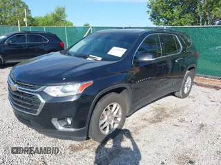 2019 Chevrolet Traverse LT Cloth z VIN 1GNERGKW3KJ292477, wystawiony jako IAAI lot #42123155 z przebiegiem 102 233 mil mil oraz . Historia ofert i sprzedaży dostępna na DreamBid. Obrazek 18.