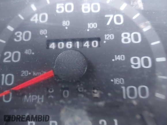 2001 Ford Econoline Passenger XL with VIN 1FBSS31LX1HA40140, listed as a IAAI auction lot 41757059 with 406,140 mi miles and . Bid and sale history available at DreamBid. Image 15.