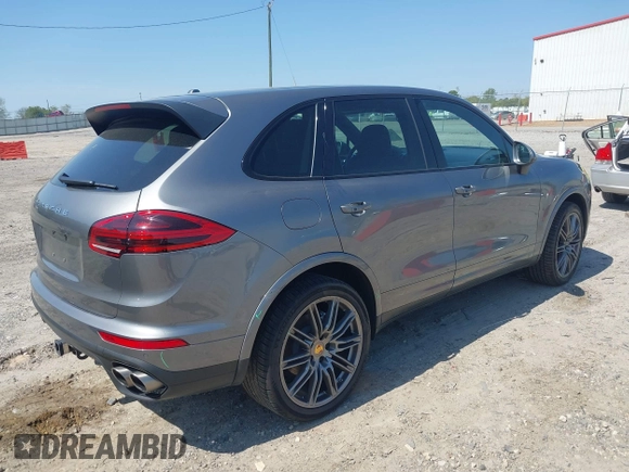 2018 Porsche Cayenne S z VIN WP1AB2A21JLA60264, wystawiony jako IAAI lot #42028716 z przebiegiem 66 479 mil mil oraz . Historia ofert i sprzedaży dostępna na DreamBid. Obrazek 4.
