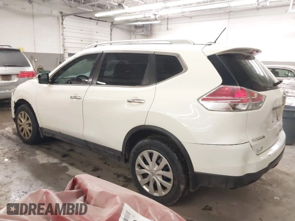 2016 Nissan Rogue SL with VIN 5N1AT2MT3GC817351, listed as a IAAI auction lot 41381048 with 172,665 mi miles and . Bid and sale history available at carsss.com. Image 3.