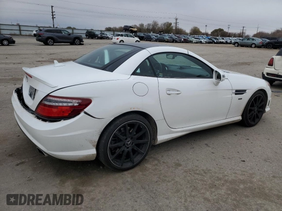 2014 Mercedes-Benz SLK 250 with VIN WDDPK4HA1EF093957, listed as a Copart auction lot 81787234 with 52,850 mi miles and Salvage title. Bid and sale history available at DreamBid. Image 3.