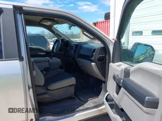 2015 Ford F-150 XL with VIN 1FTEX1CP4FKE29445, listed as a IAAI auction lot 41899626 with 274,329 mi miles. Bid and sale history available at carsss.com. Image 5.