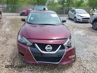 2018 Nissan Maxima SL with VIN 1N4AA6AP2JC369187, listed as a IAAI auction lot 39418297 with Not provided miles and . Bid and sale history available at DreamBid. Image 11.