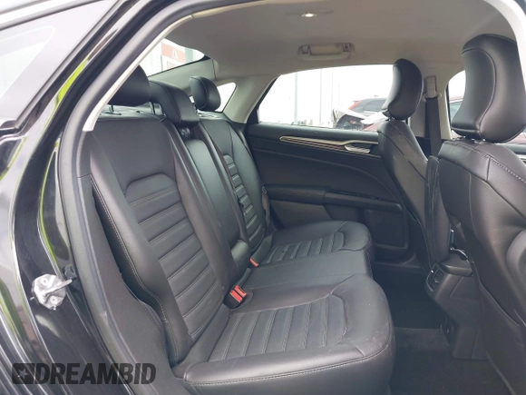 2015 Ford Fusion SE with VIN 3FA6P0H92FR205388, listed as a IAAI auction lot 41699606 with 69,597 mi miles. Bid and sale history available at carsss.com. Image 8.