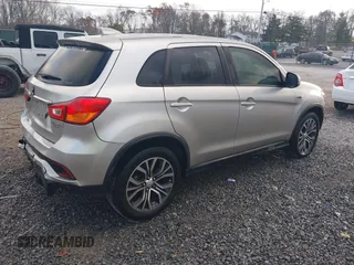2018 Mitsubishi Outlander Sport ES 2.0 with VIN JA4AR3AU3JZ009201, listed as a IAAI auction lot 40804790 with 118,662 mi miles. Bid and sale history available at carsss.com. Image 4.