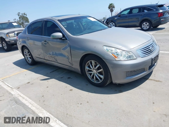 2007 Infiniti G35 Journey with VIN JNKBV61E97M729946, listed as a IAAI auction lot 42161256 with 186,862 mi miles and . Bid and sale history available at carsss.com. Image 1.
