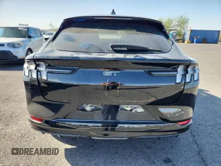2023 Ford Mustang Mach-E GT z VIN 3FMTK4SE6PMA61931, wystawiony jako Copart lot #62026605 z przebiegiem 15 265 mil mil oraz Szkoda całkowita • Salvage title. Historia ofert i sprzedaży dostępna na DreamBid. Obrazek 6.