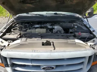 1999 Ford F-250 XL с VIN 1FTNX21F2XEC97057, выставлен на аукционе Copart как лот 57229085 с пробегом 352 998 миль миль и Списание • Salvage title. История ставок и продаж доступна на DreamBid. Изображение 11.